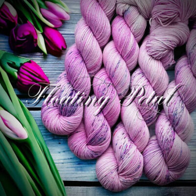 Rose Hill Yarns - Floating Petal